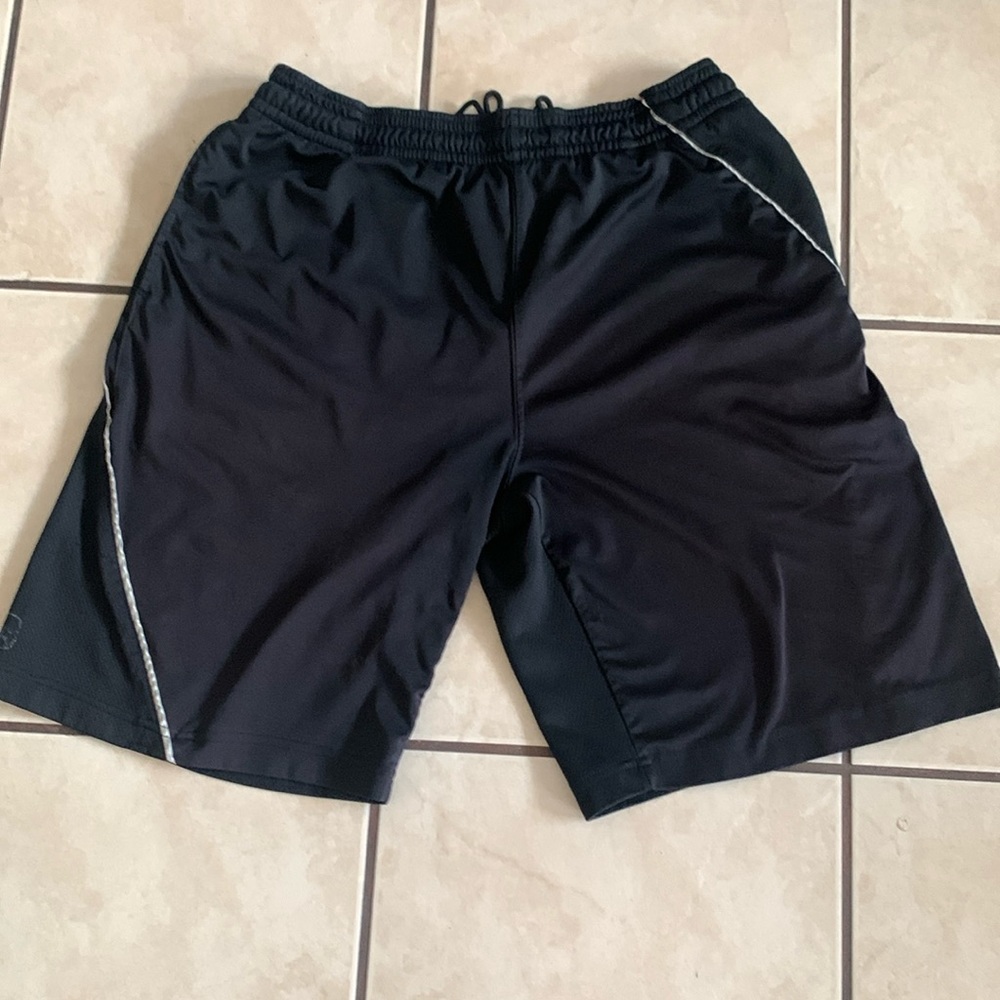 And1 Basketball Shorts Mens Size Medium Black Athletic Active Training Gym